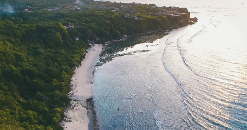 11 Secret Beaches in Bali